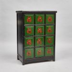 977 2373 CHEST OF DRAWERS